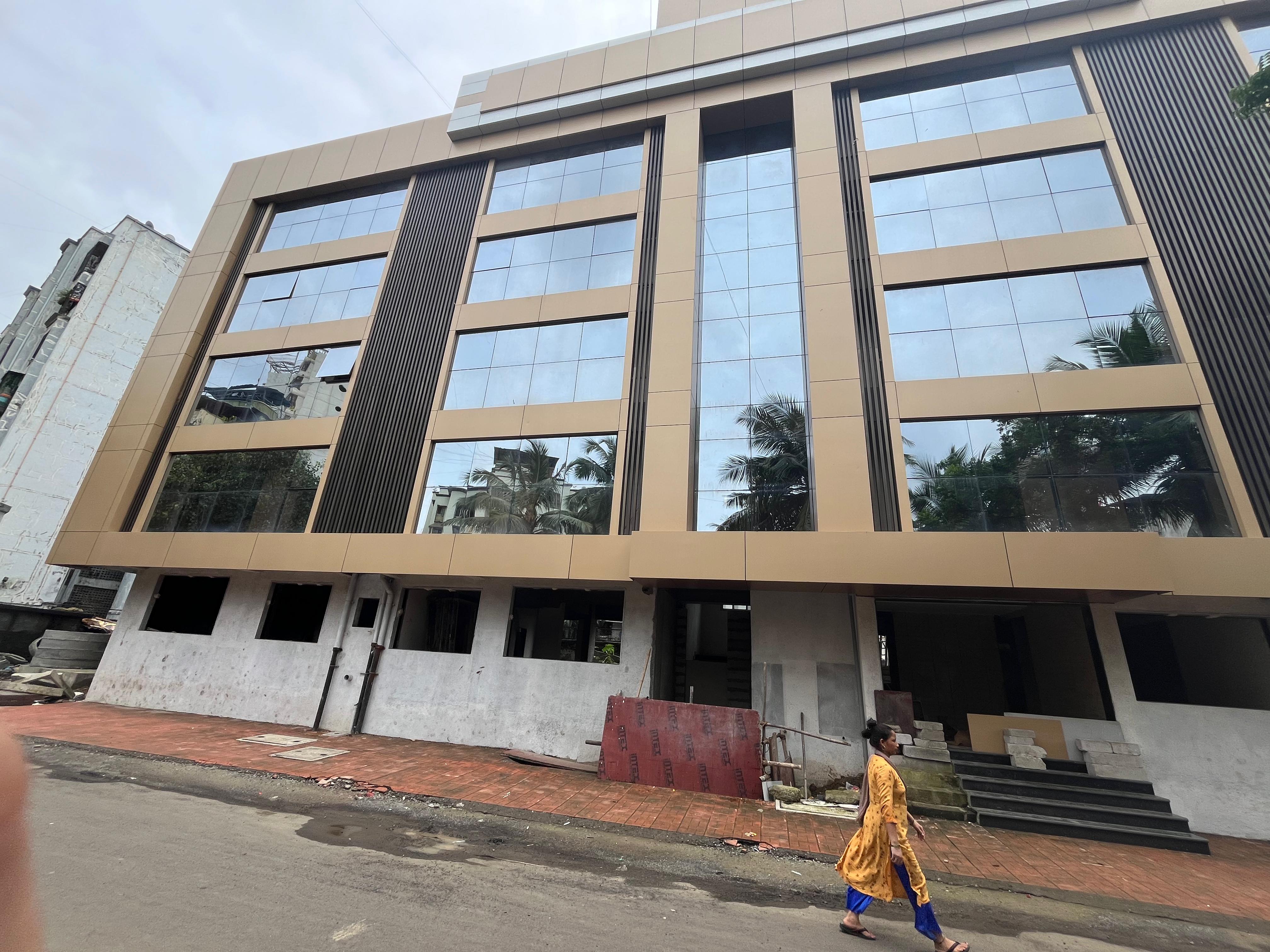 Retail Shop For Sale in Puraniks Kanchanpushp Complex