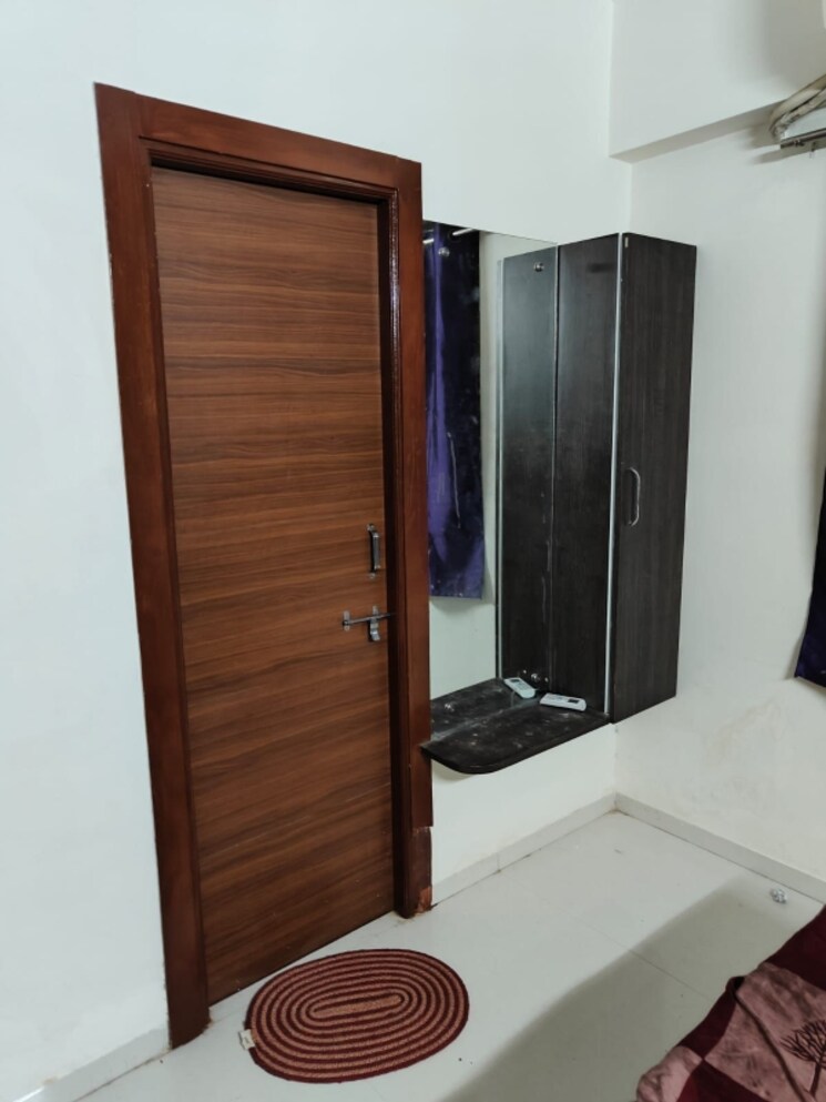 Room, zundal 2 Bedroom 1215 Sq.Ft. Apartment In Zundal Ahmedabad 9134026