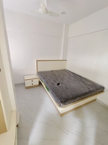 Bedroom in 3 BHK Apartment at Kundan Profit Bay BT Kawade Road, Bt Kawade Road – for Rent