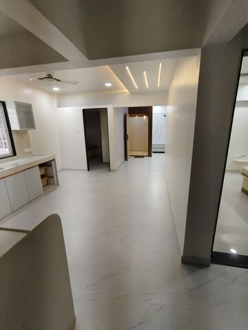 Building Lobby in 3 BHK Apartment at Kundan Profit Bay BT Kawade Road, Bt Kawade Road – for Rent