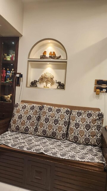 Furnished Amenities in Studio Apartment at Siddhi Prabha CHS, Prabhadevi – for Rent