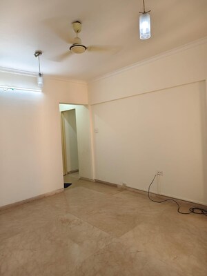 Room in 3 BHK Apartment at Vasukamal CHS, Saki Vihar Road – for Sale