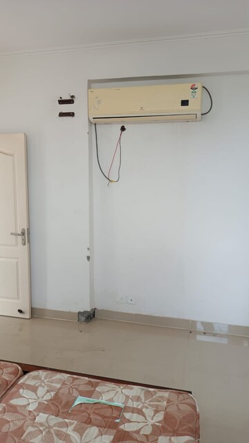 Bathroom in 2 BHK Apartment at Eldeco Saubhagyam, Vrindavan Yojna – for Rent