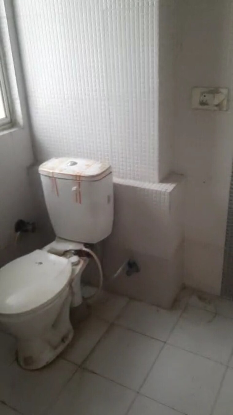 Bathroom, scc-sapphire 3 Bedroom 1225 Sq.Ft. Apartment In Raj Nagar Extension Ghaziabad 9134059