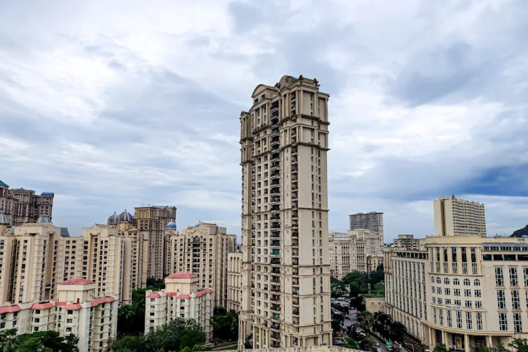 4 BHK Apartment For Rent in Powai