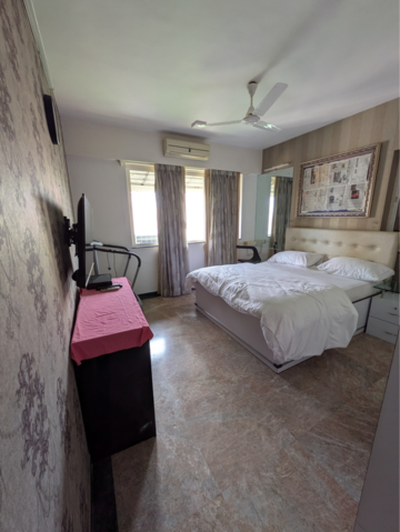 Bedroom in 3 BHK Apartment at Powai – for Sale