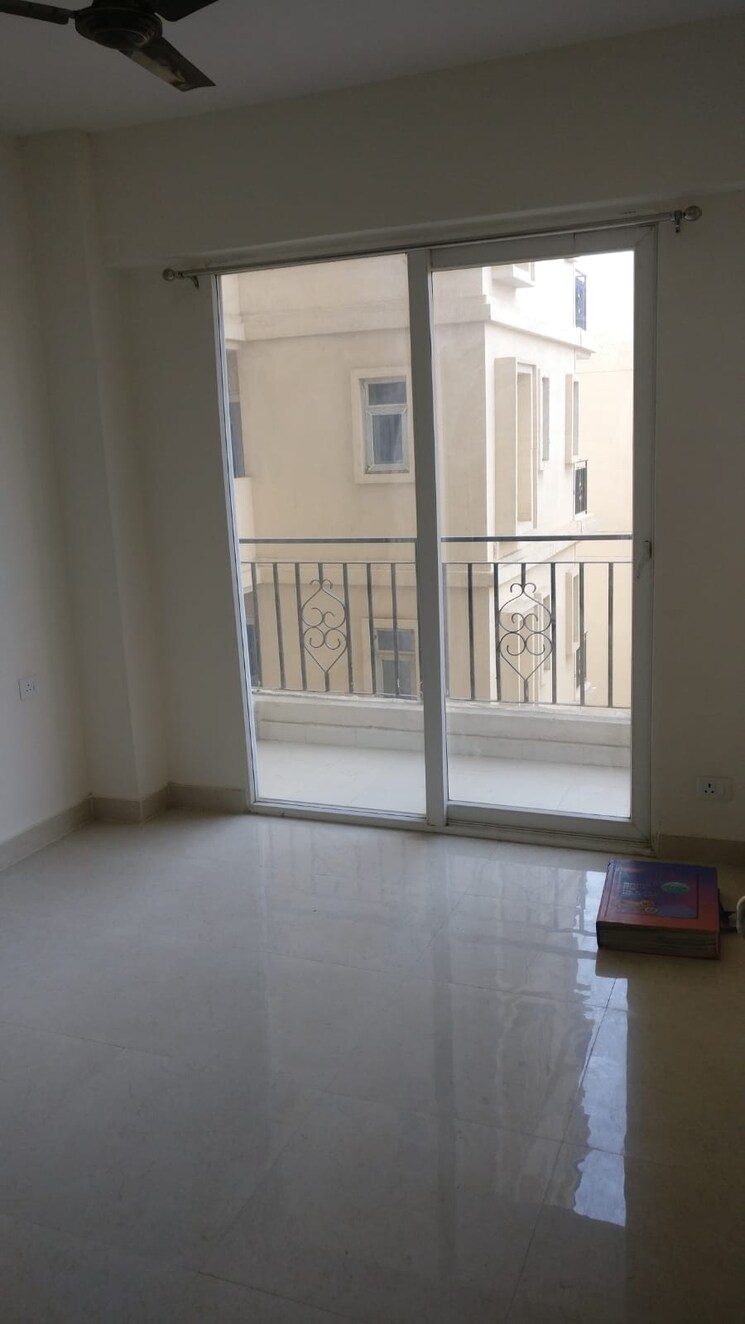 Room, signature-the-serenas 2 Bedroom 614 Sq.Ft. Apartment In Sohna Sector 36 Gurgaon 9134084