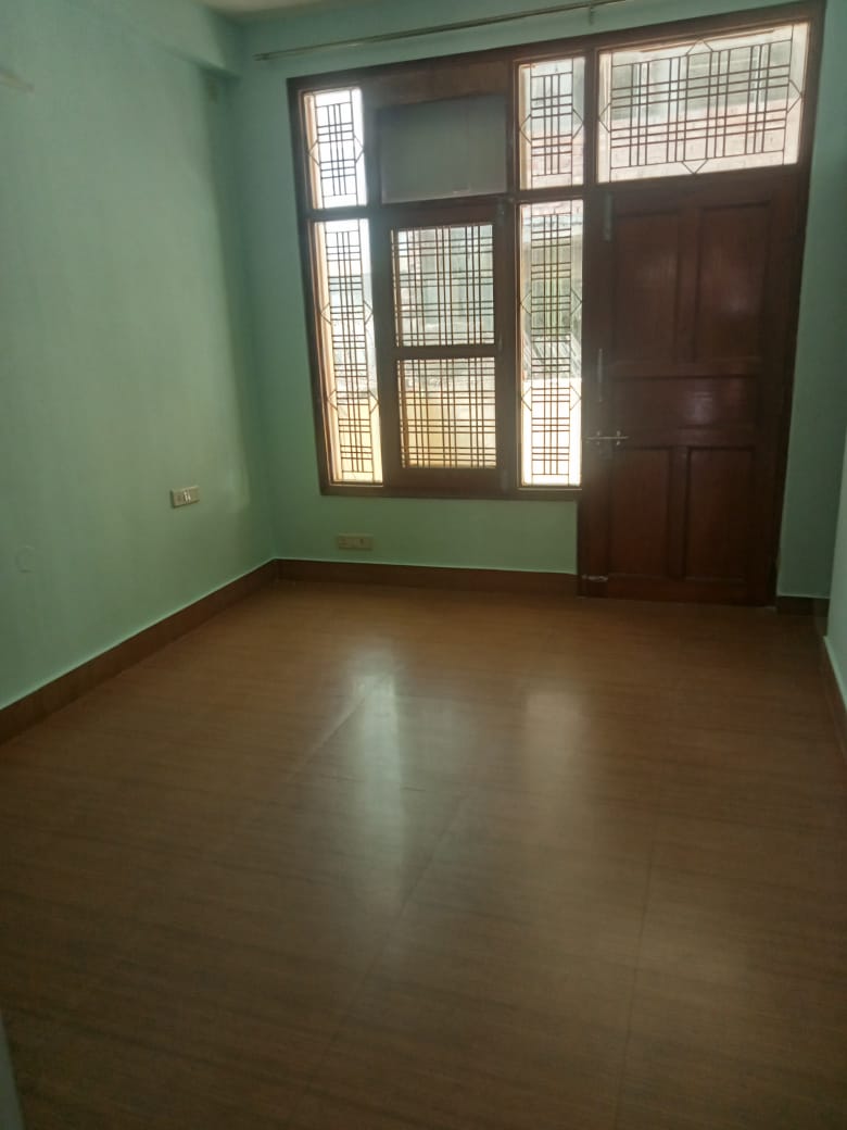1 BHK Builder Floor For Rent in Y Block 