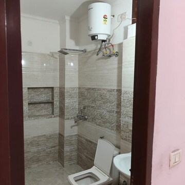 Bathroom in 1 BHK Builder Floor at Sector 51 – for Rent