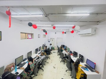 Team Area in  Shop at Hind Mansion Apartments, Mahim West – for Rent