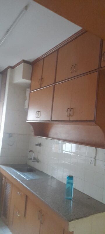Kitchen in 4 BHK Apartment at DLF The Wellington Estate, Dlf Phase V – for Rent