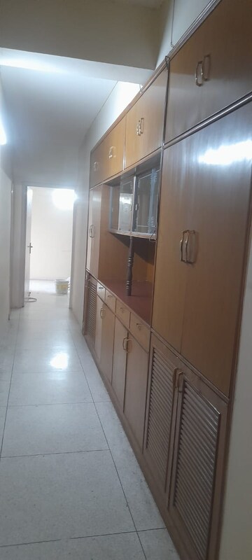 Building Lobby in 4 BHK Apartment at DLF The Wellington Estate, Dlf Phase V – for Rent