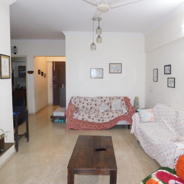 Living Room in 3.5 BHK Apartment at Powai – for Rent