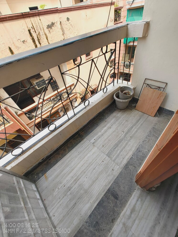 Balcony, freedom fighters enclave 2 Bedroom 900 Sq.Ft. Builder Floor In Freedom Fighters Enclave Delhi 9134265