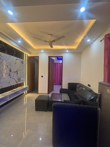 Living Room in 1.5 BHK Builder Floor at Neb Sarai – for Sale