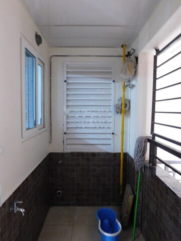 Staircase in 2.5 BHK Apartment at Aparna Sarovar Zenith, Nallagandla – for Rent