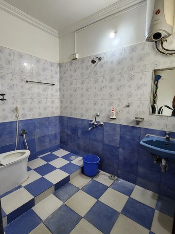 4 BHK Apartment For Sale in Abids