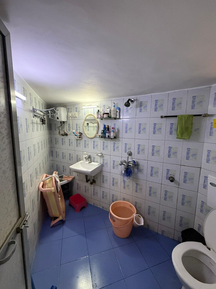 Living Room, andheri west 2 Bedroom 650 Sq.Ft. Apartment In Andheri West Mumbai 9134321