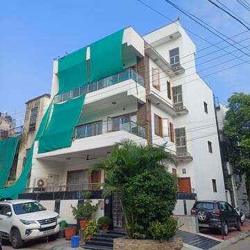 2.5 BHK Independent House For Rent in Sector 27