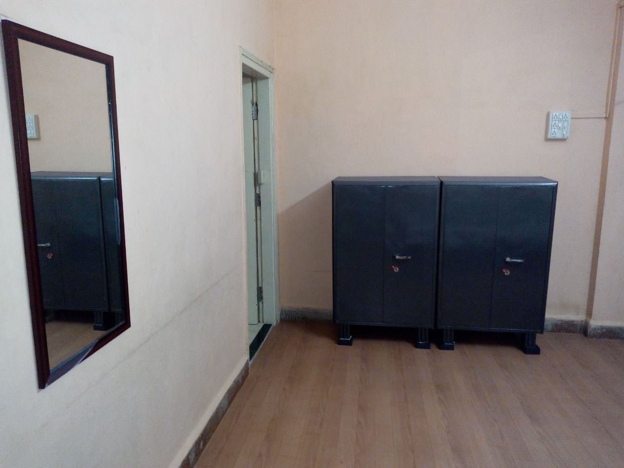 1 BHK + Pooja Room,Servant Room,Study Room,Extra Room Apartment For Rent in Zalawad Darshan CHS