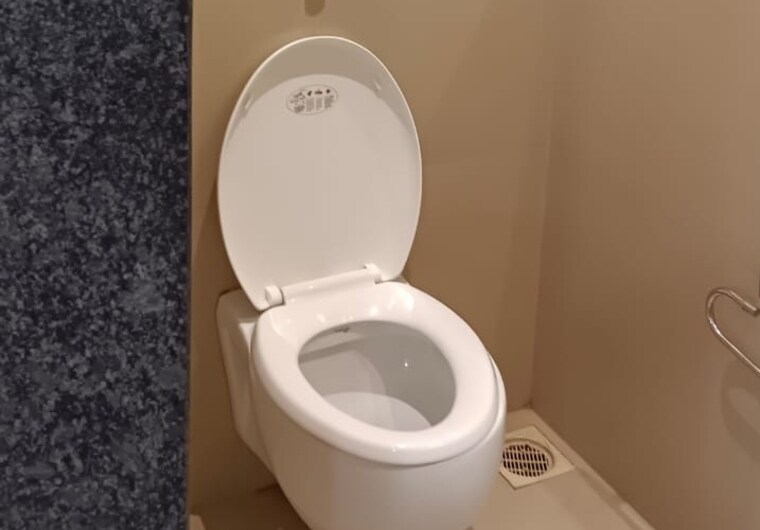 Bathroom, peninsula-chambers Commercial Office Space 1660 Sq.Ft. In Lower Parel Mumbai 9134392