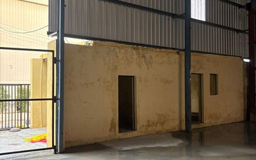 Warehouse For Sale in Sector 68