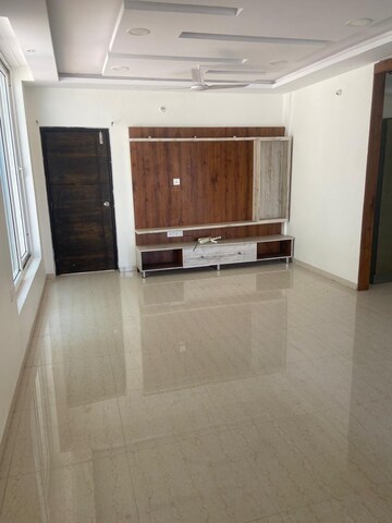 Room in 4 BHK Villa at Aakriti Arv Viva, Tellapur – for Sale