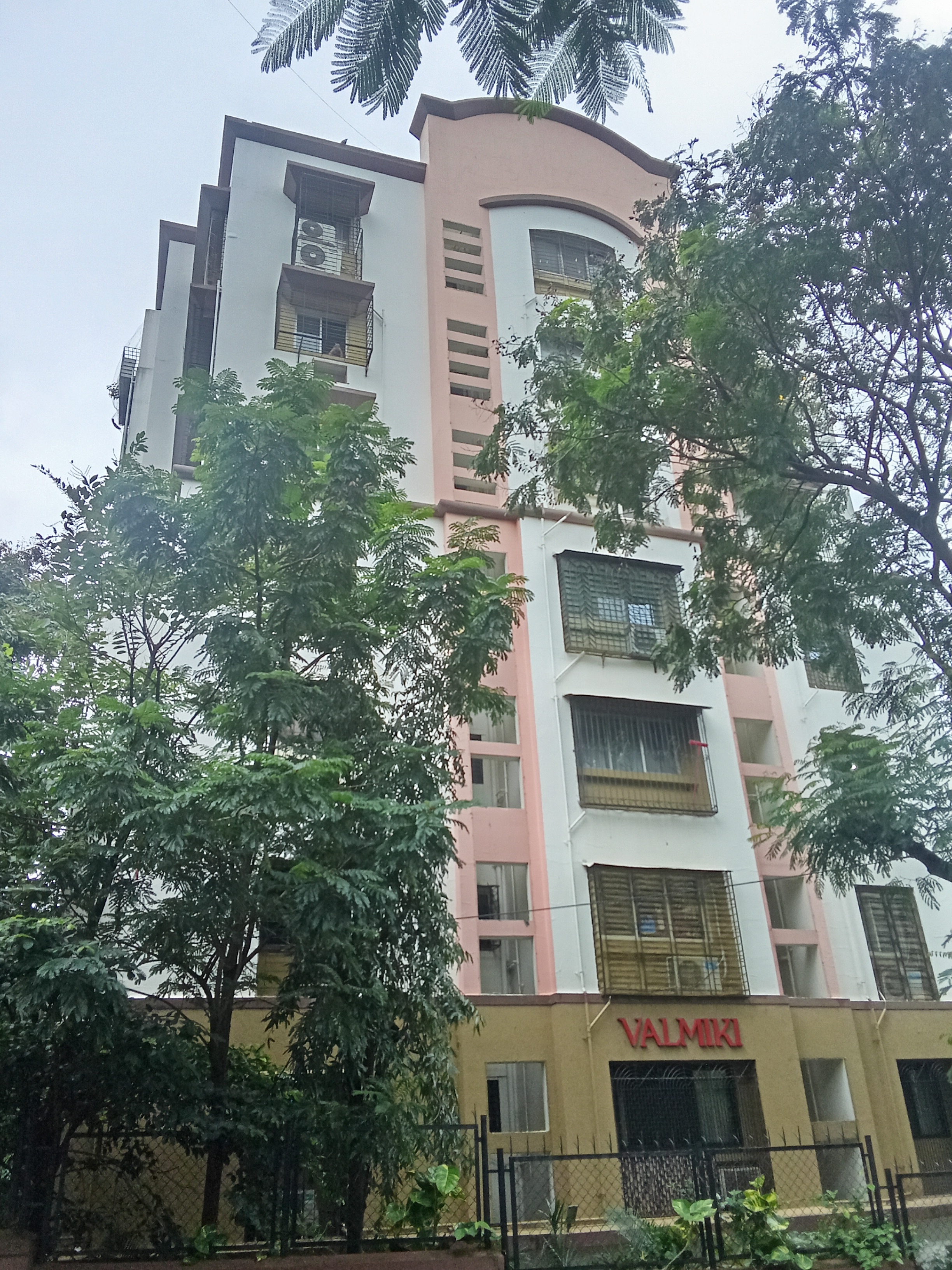 2 BHK Apartment For Rent in Valmiki CHS