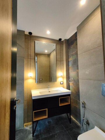 Bathroom in 4 BHK Builder Floor at South City 1 – for Rent