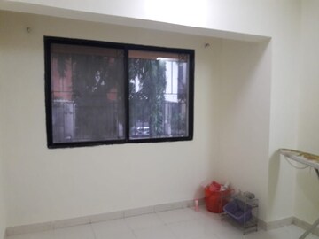 Room in 2 BHK Apartment at Vinayak Apartment Bavdhan, Bavdhan – for Sale