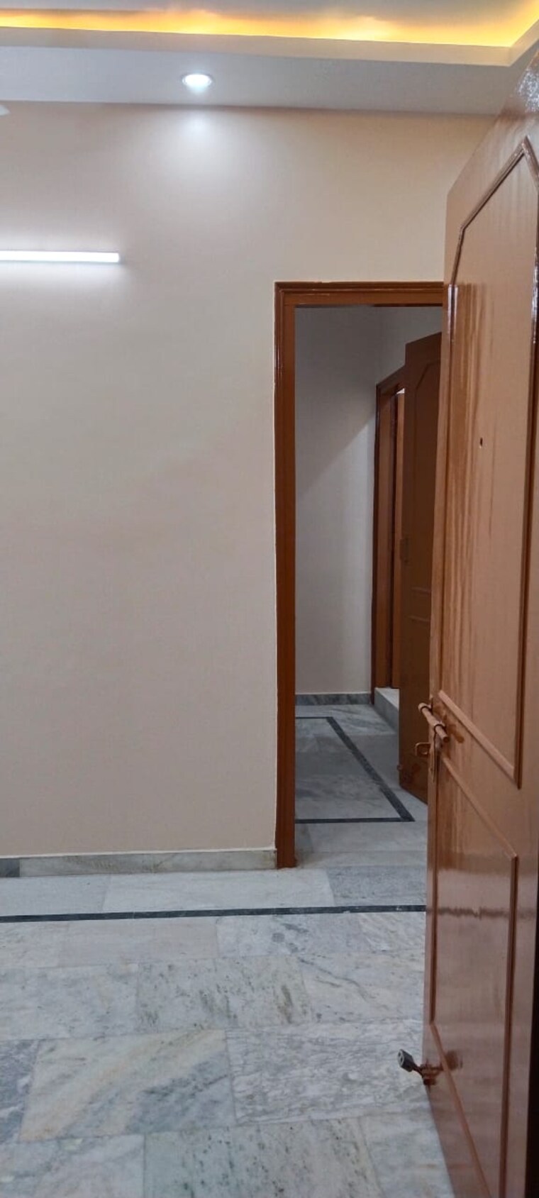 Room, govindpuri 1 Bedroom 450 Sq.Ft. Builder Floor In Govindpuri Delhi 9134498