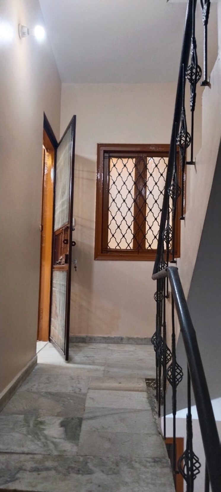 undefined, govindpuri 1 Bedroom 450 Sq.Ft. Builder Floor In Govindpuri Delhi 9134498