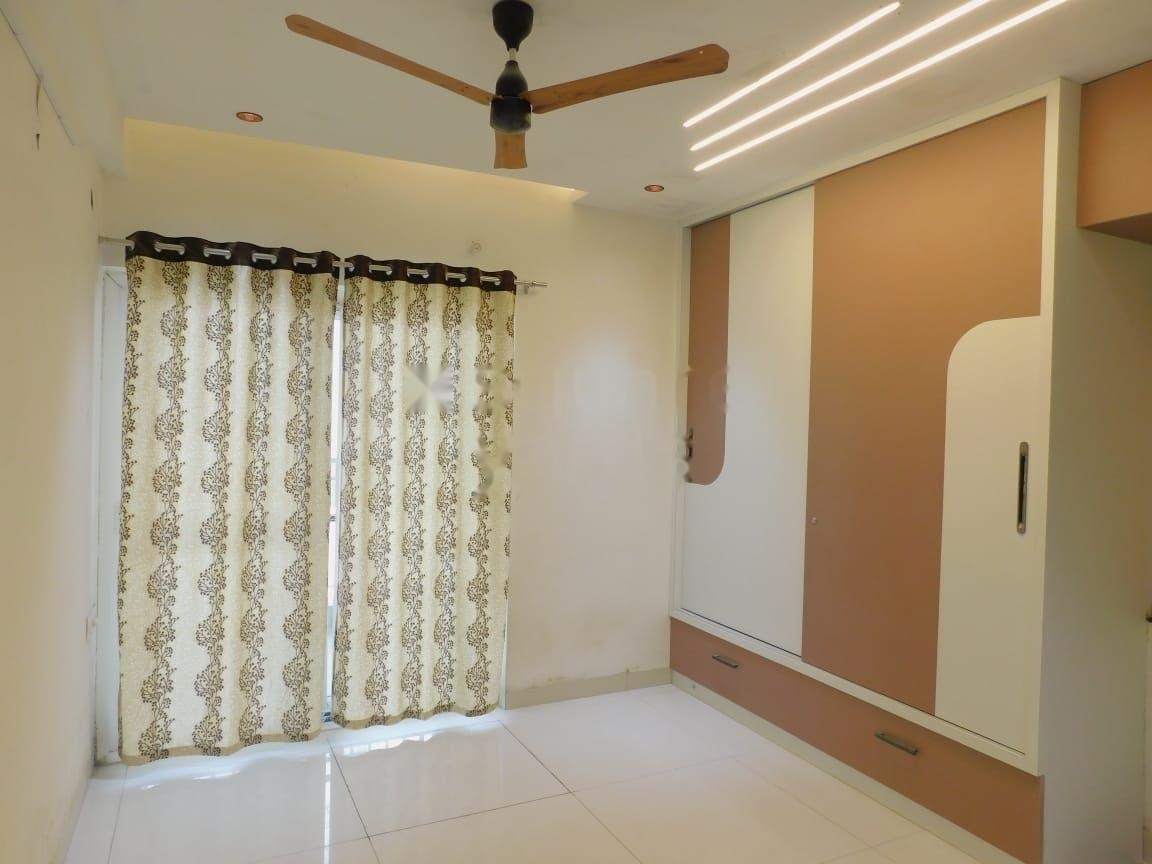3 BHK 1768 Sq.Ft. Apartment in GHR Titania