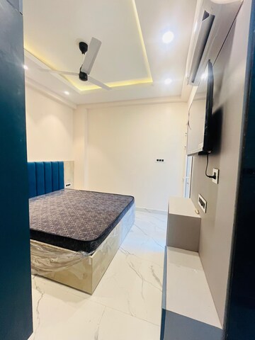 Bathroom in Studio Builder Floor at Sector 47 – for Rent