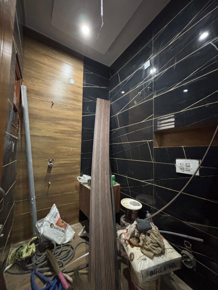 Balcony, sector 125 4 Bedroom 145 Sq.Yd. Independent House In Sector 125 Mohali 9134521