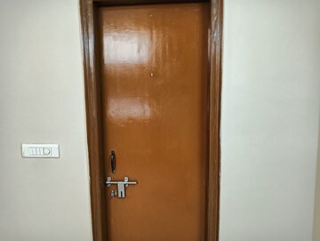 Furnished Amenities in 1 BHK Builder Floor at Sector 40 – for Rent