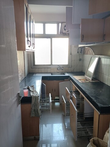 Kitchen in 2 BHK Apartment at DLF Silver Oaks, Sector 26 – for Rent