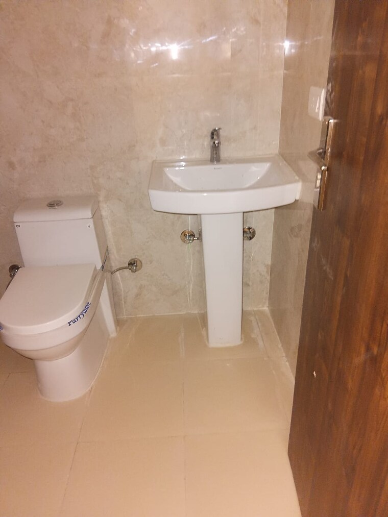 Bathroom, ace-divino 3 Bedroom 1565 Sq.Ft. Apartment In Sector 1 Greater Noida Greater Noida 9134583