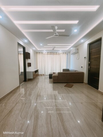 Kitchen in 2 BHK Builder Floor at Sector 38 – for Rent