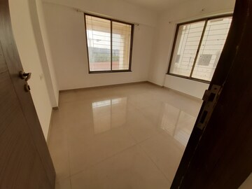 Room in 3 BHK Apartment at Goel Ganga Bhagyoday, Sinhagad – for Rent