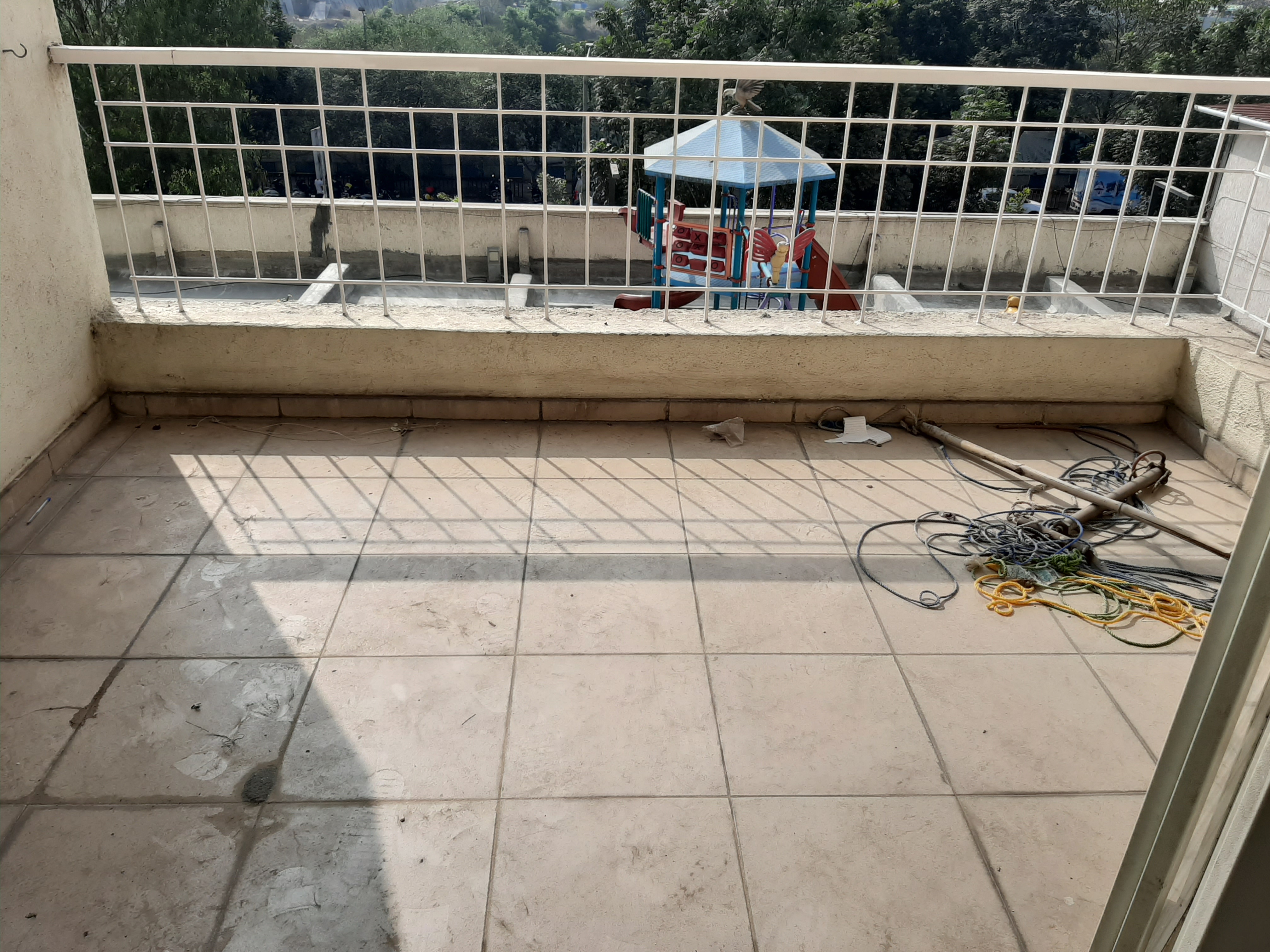 3 BHK + Servant Room Apartment For Rent in Goel Ganga Bhagyoday
