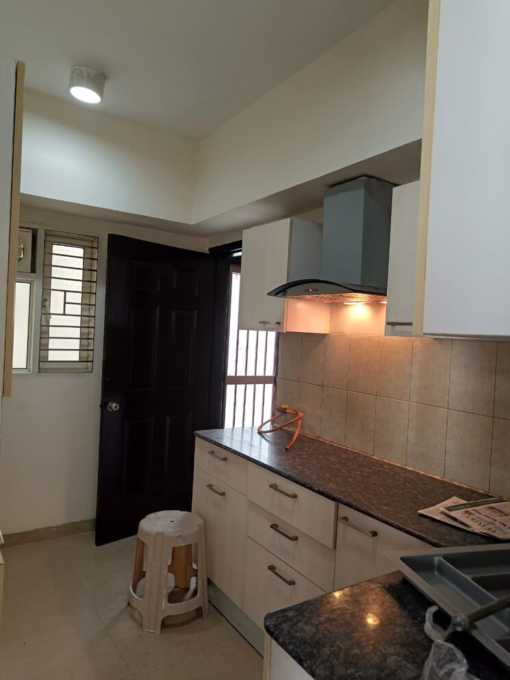 Kitchen, jaypee-greens-pavilion-heights-1 3 Bedroom 2003 Sq.Ft. Apartment In Sector 128 Noida 9134641