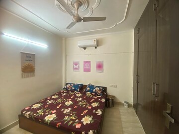 Bedroom in 2 BHK Builder Floor at Malviya Nagar – for Rent