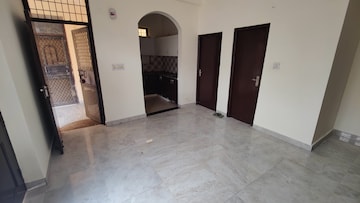 3 BHK Builder Floor For Rent in Green Fields Colony