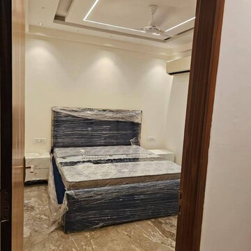 Bedroom in 2 BHK Builder Floor at Chattarpur – for Rent