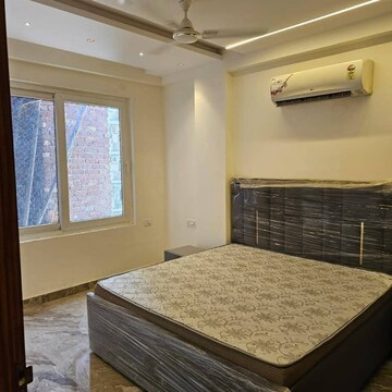 Bedroom in 2 BHK Builder Floor at Chattarpur – for Rent