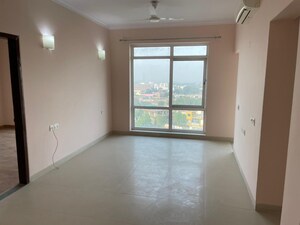 Room in 3 BHK Apartment at Jaypee Pavilion Heights III, Sector 128 – for Rent