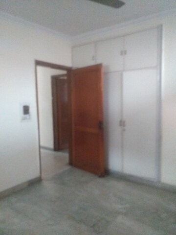 Room in 2 BHK Builder Floor at New Rajinder Nagar – for Rent