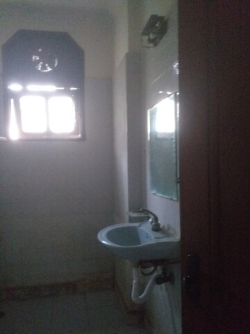 Bathroom in 2 BHK Builder Floor at New Rajinder Nagar – for Rent