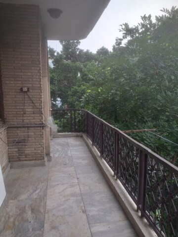 Balcony in 2 BHK Builder Floor at New Rajinder Nagar – for Rent